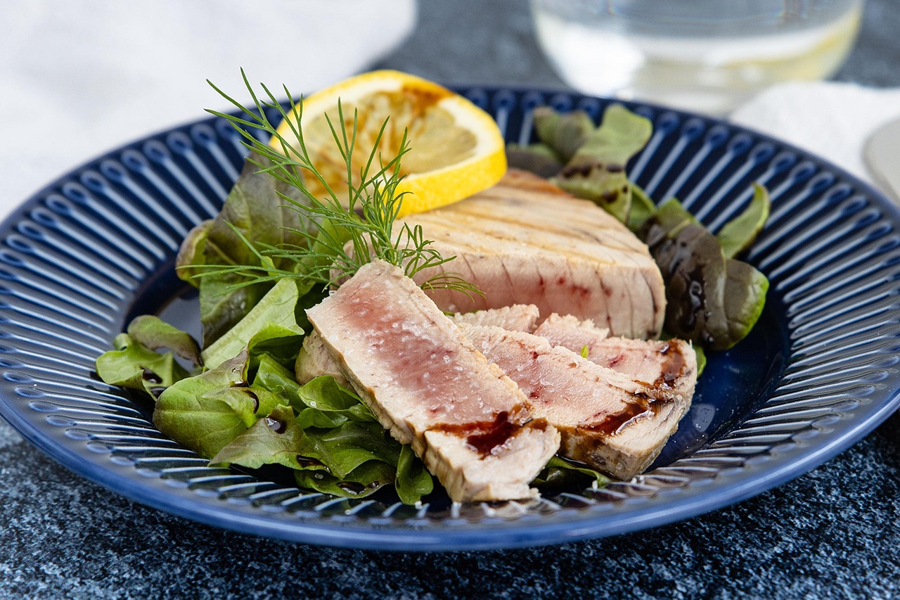 Tuna