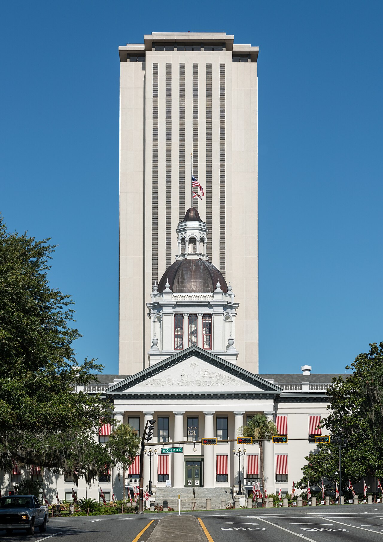 State Capitol & Downtown